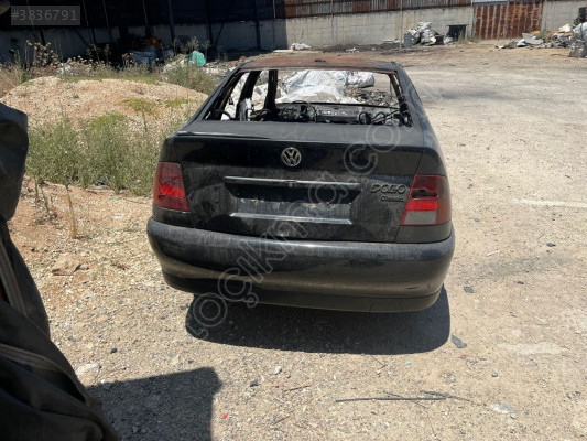 VOLKSWAGEN POLO CLASSİC ARKA PANEL KIÇ