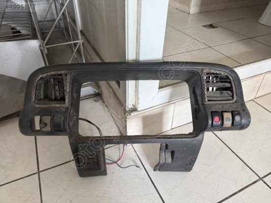 ISUZU NPR GÖSTERGE ÇERÇEVESİ