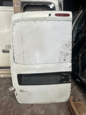 DOBLO 3 SOL ARKA BAGAJ KAPAĞI