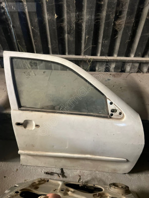 VOLKSWAGEN CADDY SAĞ ÖN KAPI / MERT OTO