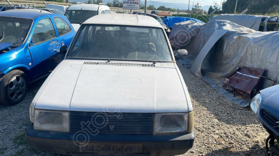 Tofaş Kartal sağ ön far
