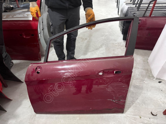 FORD FİESTA ÇIKMA ORİJİNAL SOL ÖN KAPI BD2