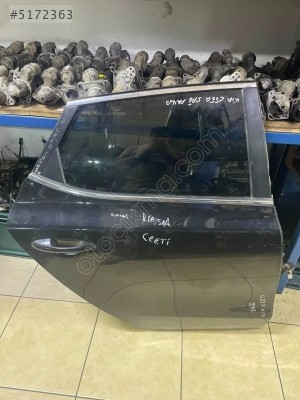 KİA CEED SAĞ ARKA KAPI