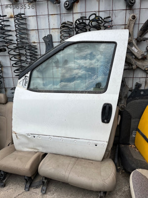 FİAT DOBLO SOL ÖN KAPI