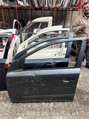 Opel Astra H kasa çıkma ön sol kapı