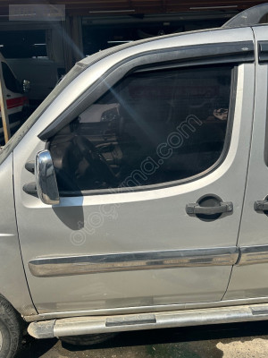 Fiat doblo sol ön kapı dolu
