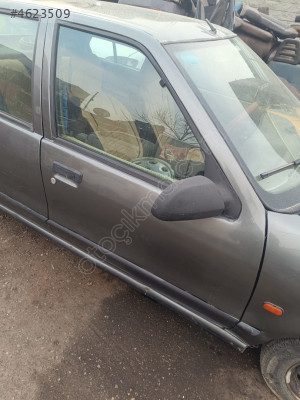 Renault 19 europa sağ ön kapı