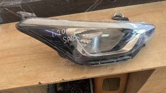HYUNDAİ İ20 SAĞ FAR