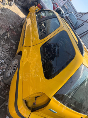 Fiat Palio sol arka kapı