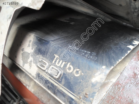 OPEL SENATÖR 3.0 SİYAH BAGAJ KAPAK