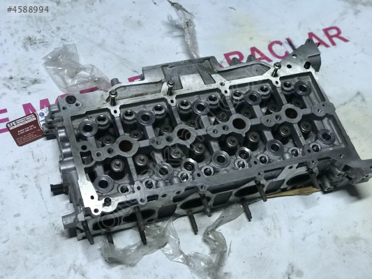Renault Trafic 1.6 Silindir Kapağı
