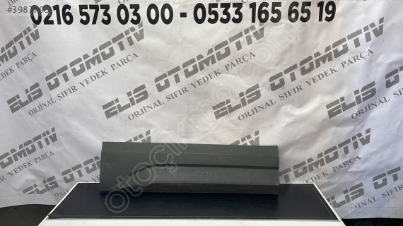 Audi Q3 Modeli için 8U0853970 Kapı Çıtası