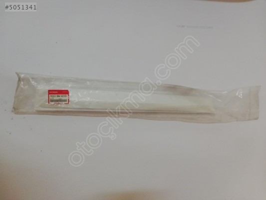 HONDA CİVİC SOL ARKA KAPI ÇITASI
