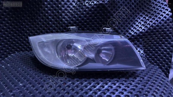 BMW 3 SERİSİ E90 SAĞ FAR