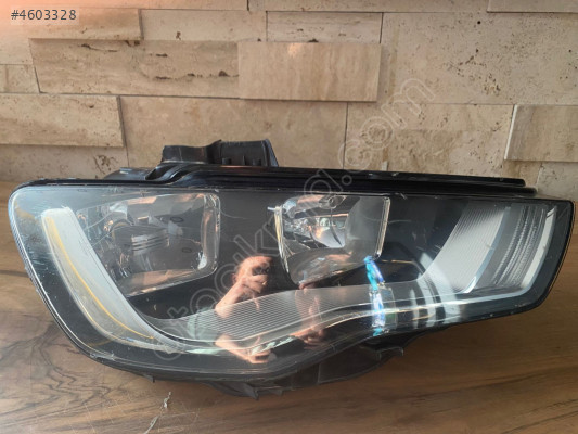 AUDİ A3 SAĞ ÖN FAR 2012-2016 8V0941004