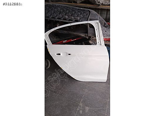 Fiat Egea sağ arka kapı orijinal 12.500 TL