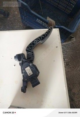 Hyundai Blue gaz pedalı