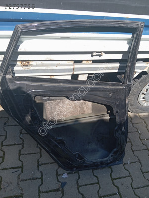 2012 2015 Ford Fiesta sol arka kapı