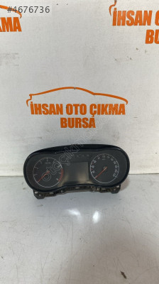Opel Corsa E  kilometre saati (gösterge paneli)