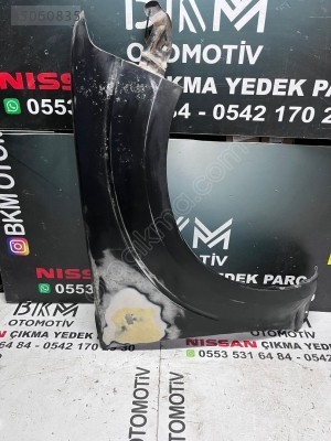 Navara 2005-2014 Çamurluk