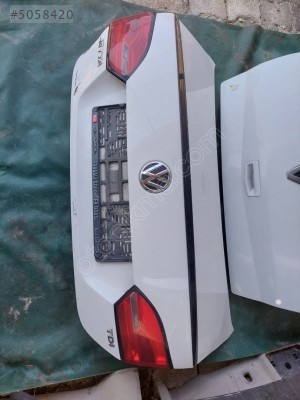VOLKSWAGEN JETTA BAGAJ KAPAĞI