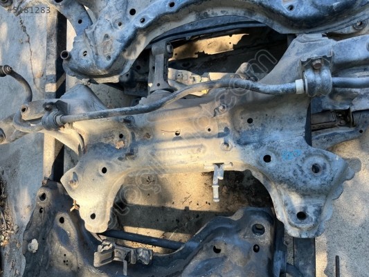 HYUNDAİ İ20 MOTOR ALT TRAVERS