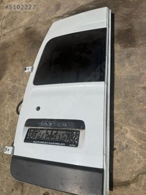 RENAULT MASTER SAĞ BAGAJ KAPAĞI