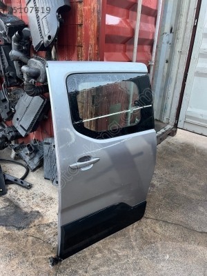 PEUGEOT RİFTER SOL SÜRGÜLÜ KAPI