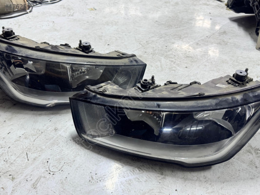 AUDİ A1 SAĞ SOL ÇIKMA ORJINAL FAR