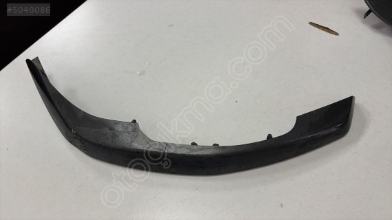 dacia duster ön panel kaplaması 682184656r