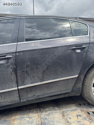 Volkswagen Passat B6 sol arka kapı