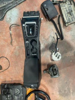 Passat B8 Orta Konsol Çıkma Yedek Parça - Vossan Otomotiv Passat B8 Orta Konsol Çıkma Yedek Parça - Volkswagen Orijinal Çıkma Yedek Parça Ankara
