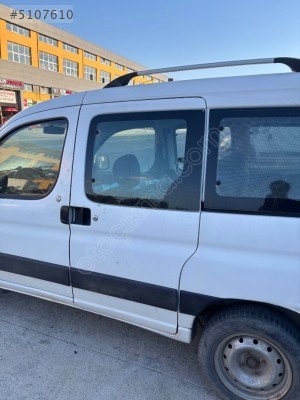 Citroen Berlingo kapı