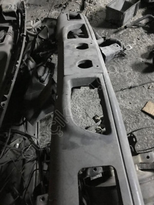 ISUZU NKR ÖN TAMPON