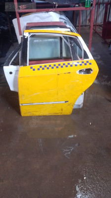 fiat linea sol arka kapı