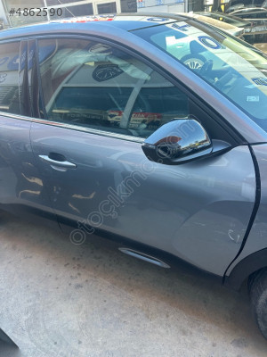 Citroën C4 X sağ ön kapı hatasız