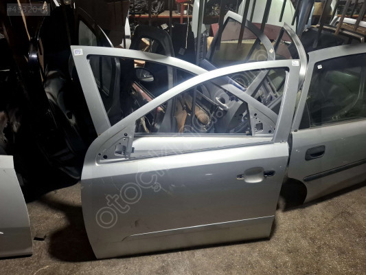 ÖZMEN OPEL ASTRA H ÇIKMA SAĞ SOL ÖN KAPI
