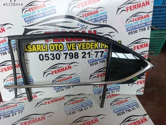 SKODA SUPERB SOL ARKA KELEBEK CAMI