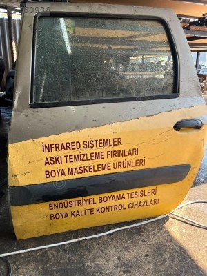 DACİA LOGAN SOL ARKA KAPI
