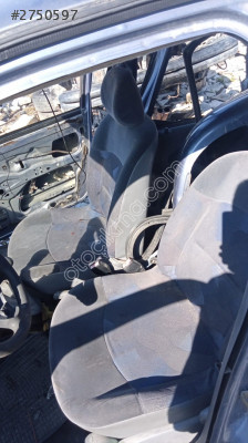 Clio ön koltuk çift yedek parça