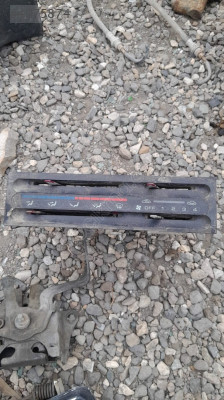 Mazda 323 kalorifer kontrol paneli