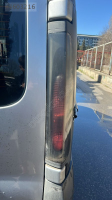 Renault trafik sağ stop