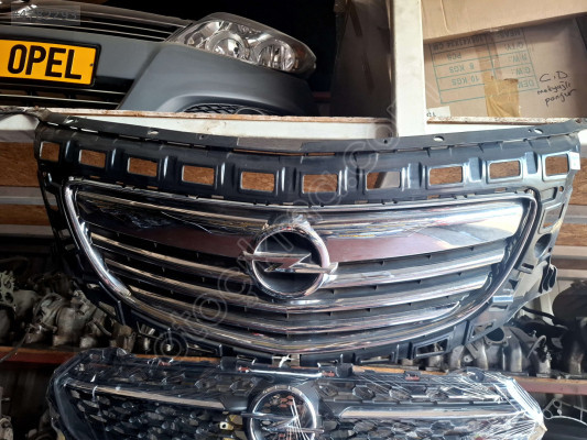 ÖZMEN OPEL İNSİGNİA ÖN PANJUR