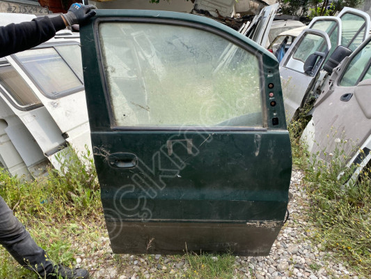 HYUNDAİ STAREX SAĞ ÖN KAPI DÖŞEMESİ 1995-2005 MODEL