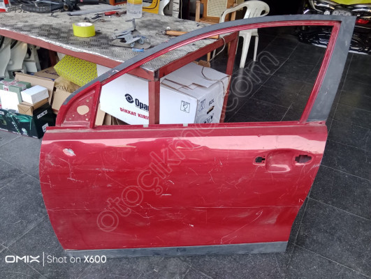 Kia Stonic sol ön kapı orijinal