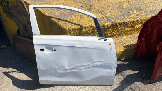 OPEL CORSA E SAĞ ÖN KAPI ÇIKMA CANCAN OPEL