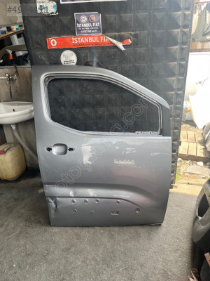 Fiat DOBLO Sağ Ön Kapı