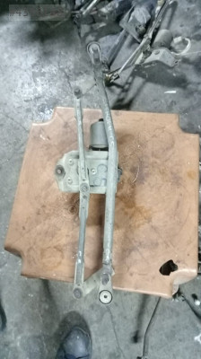 Citroen C5 silecek motoru freze