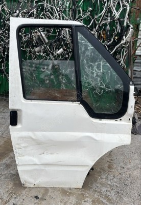 FORD TRANSİT V184  SAĞ ÖN KAPI ÇEVİK OTO ÇIKMA