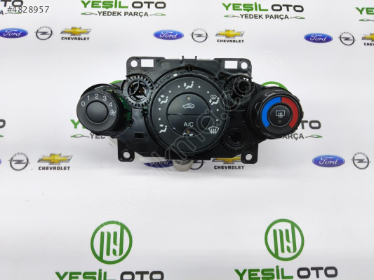 FORD FİESTA MK7 KLİMA PANELİ 8A6119980AE